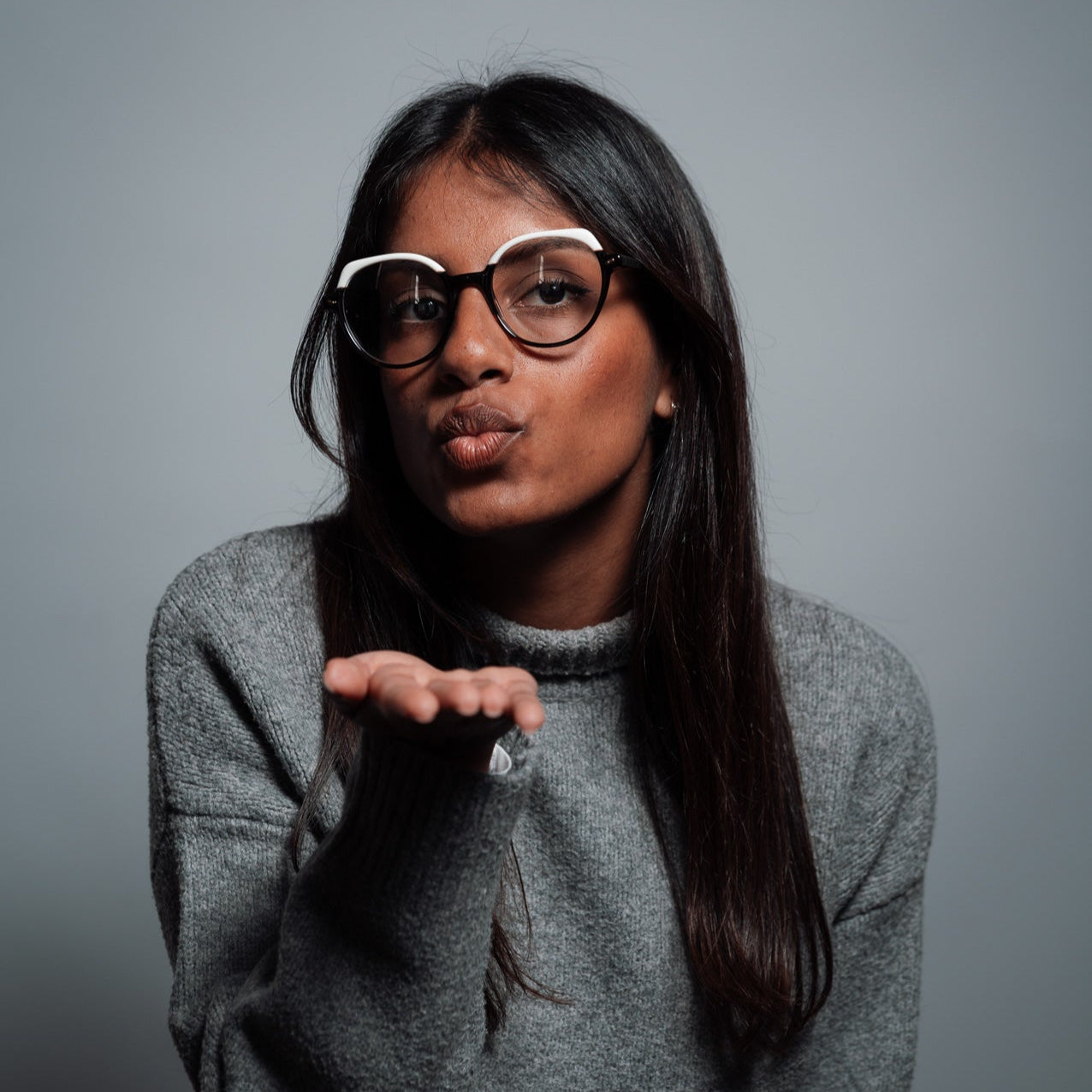 GIGI STUDIOS 1107 CORAL 6650/2